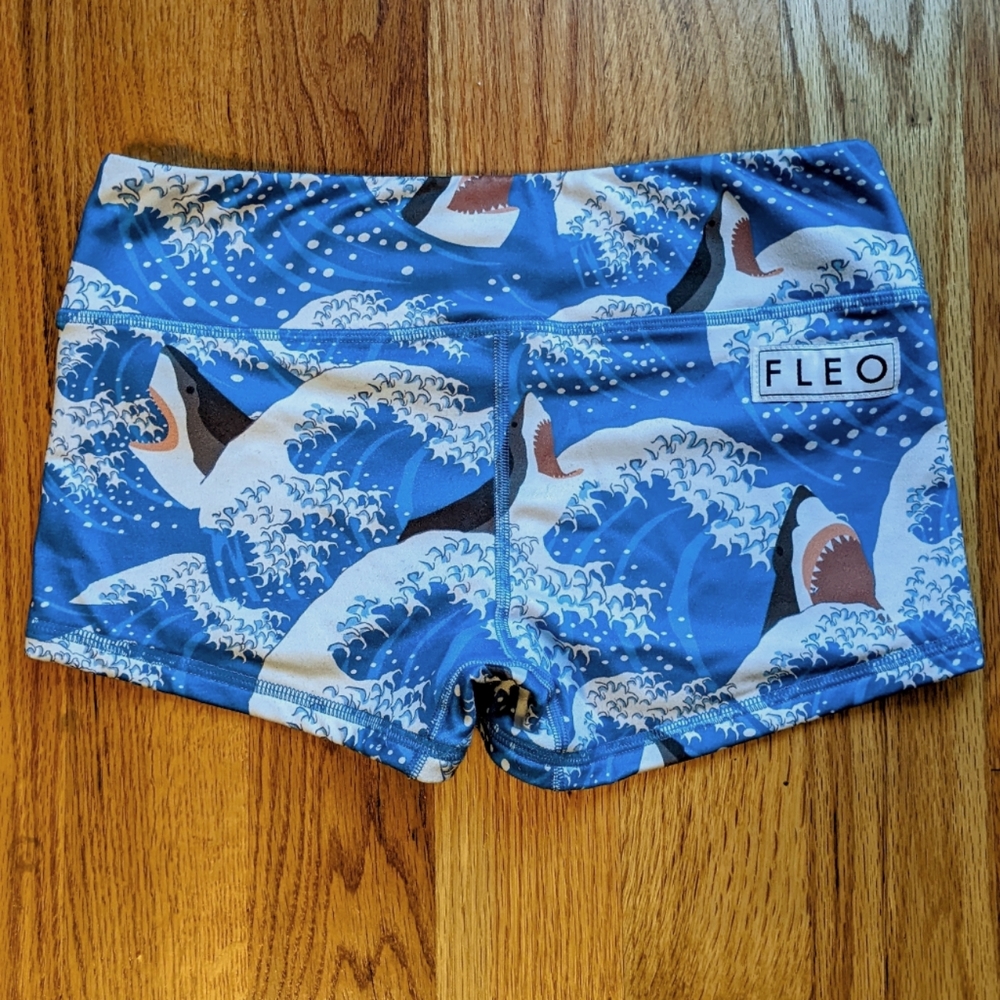 Fleo Jaws Shorts MD